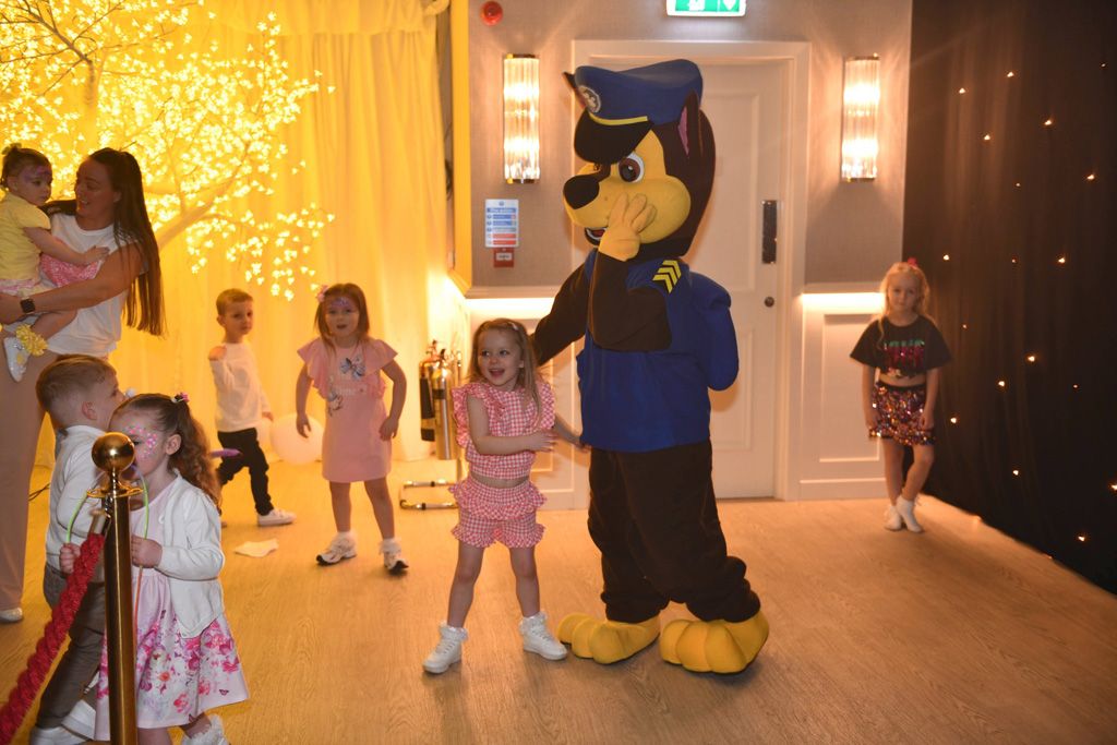 Cartoon character with kids