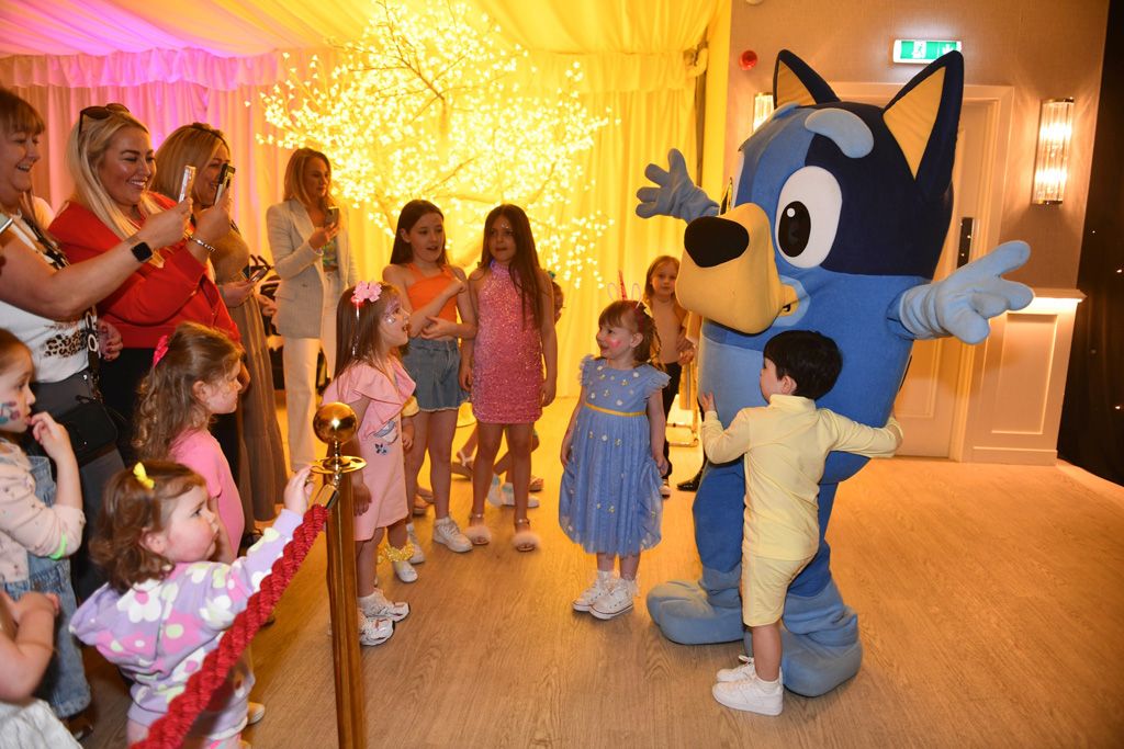 Cartoon character with kids